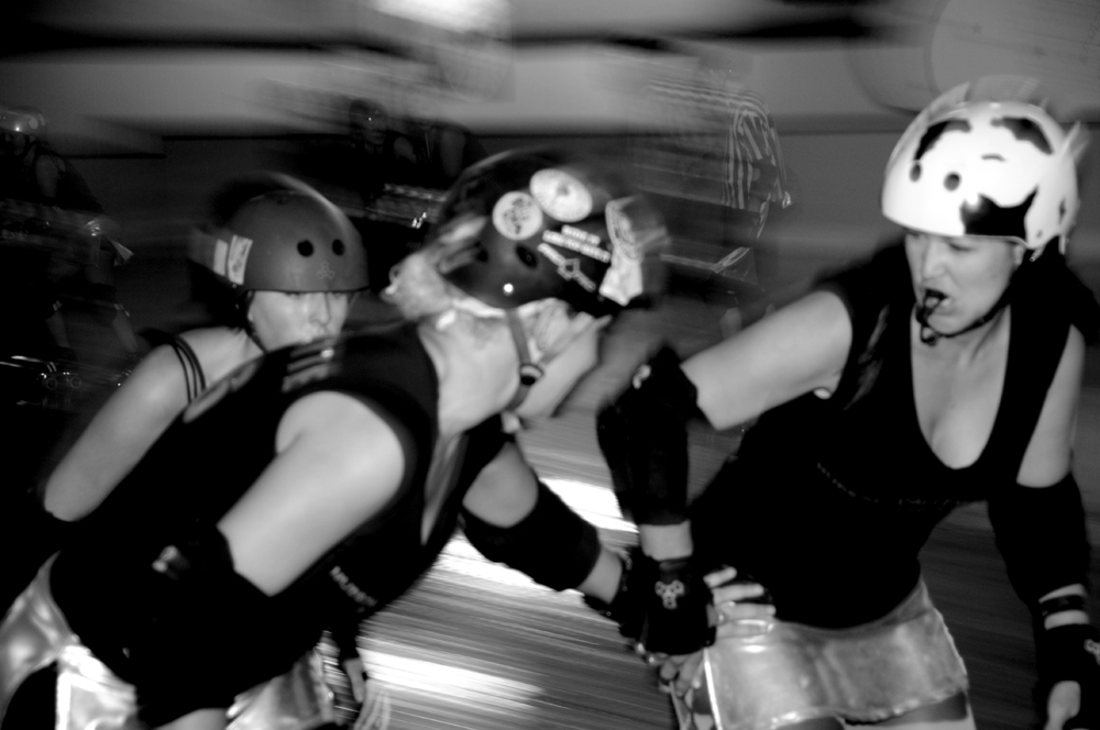 Keri KreamHer, Rxy Ramalotte and Rough Gem gear up for the 2011 roller derby season 